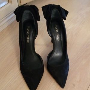 Suede stiletto suede shoes